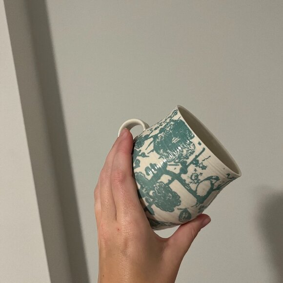 ☕️ ‘S’ Mug from Anthropologie! - Picture 4 of 5